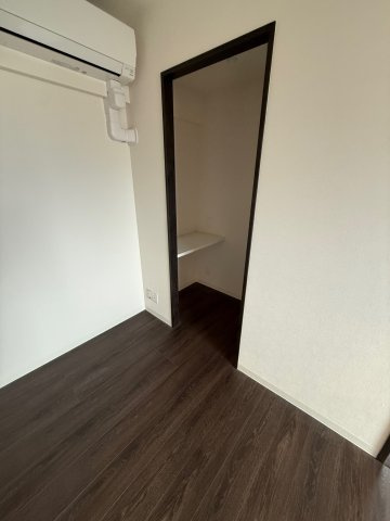 ソレイユプロスペレの居間・リビング|※ 掲 載 写 真 は 別 号 室 の も の て す 。
 107号 室 の 写 真 は 現 在 