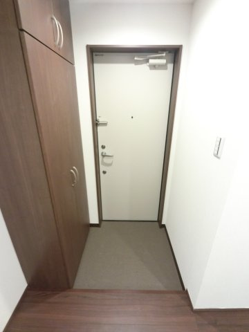 ヴィラセゾン船橋本町Ⅱの玄関