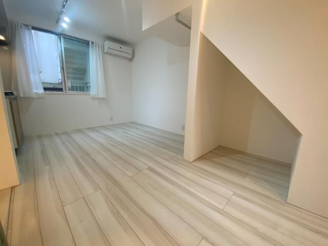 【居間・リビング】 | ティアレ自由が丘