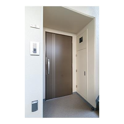 ウェリナ浅草の玄関|※写真は同タイプ住戸です。