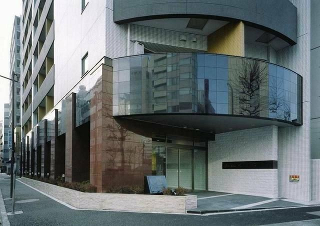 ガラ・ステーション岩本町Ｎｏｒｔｈのエントランス