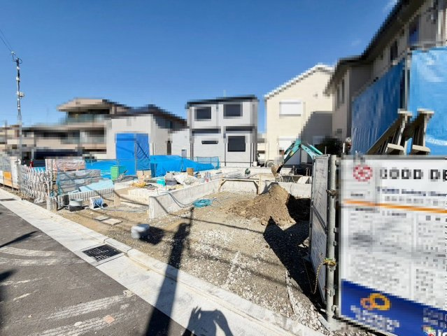 羽衣５丁目　新築一戸建の駐車場|【住宅ローン相談】住宅ローンにご不安、ご心配のある方でもイエストアでは豊富な知識でサポート致します♪