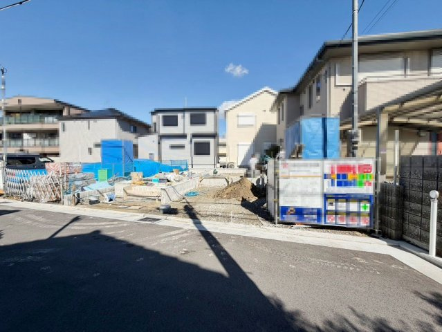 羽衣５丁目　新築一戸建の外観|  一戸建て-高石市羽衣５丁目
 お家探しを始めてみようと思われたら是非【イエストア】までお気軽にご相談下さいませ♪お家探しを始めてみようと思われたら是非【イエストア】までお気軽にご相談下さいませ♪