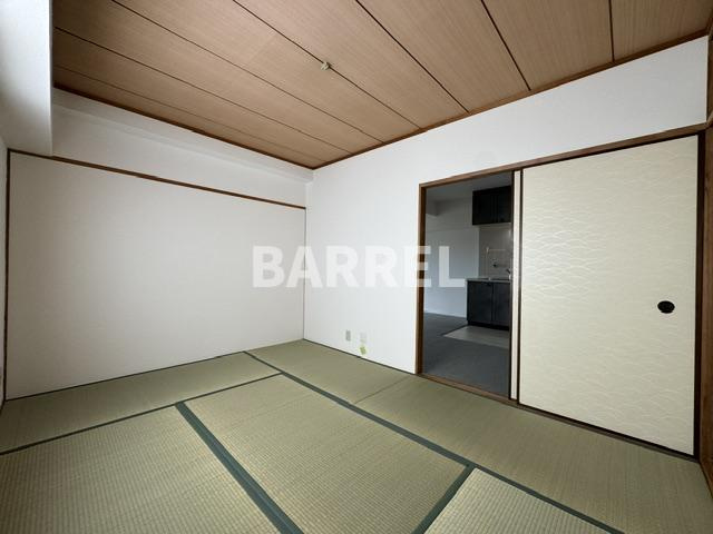 コープ野村江坂台の和室