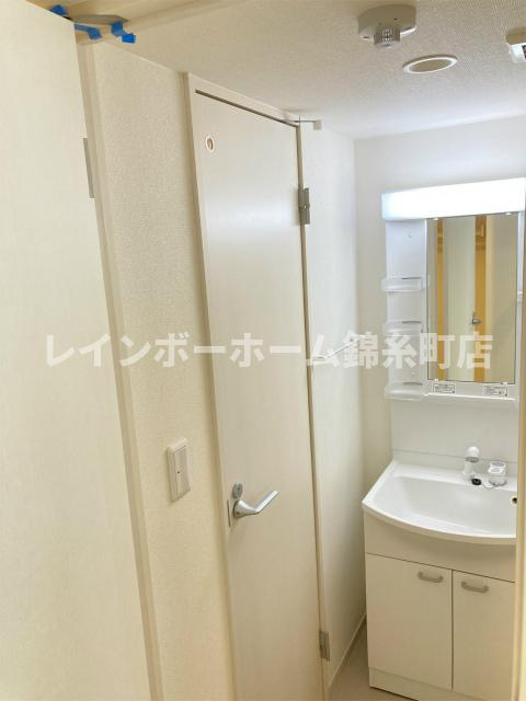 グレイス下総中山の独立洗面台