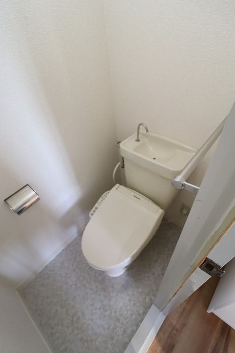 エステート芳泉　Ⅰ棟 Ⅰのトイレ
