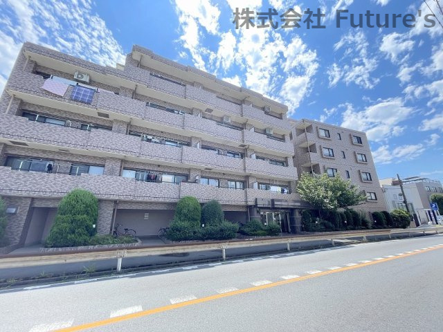 三郷早稲田サニーコートの外観|三郷駅徒歩11分で通勤・通学に便利