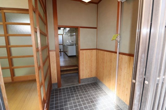 上京区七番町　京町家の玄関
