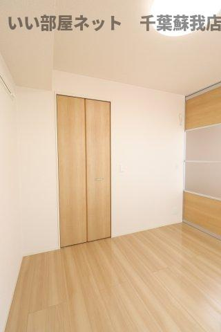 グランディアの洋室|個人の部屋や寝室として使える洋室です