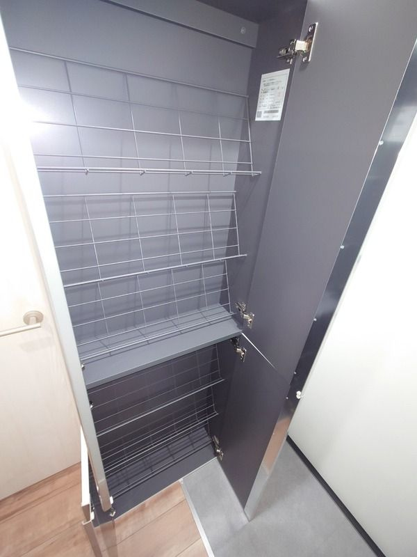 T.A足立区足立2丁目ⅡC棟の玄関