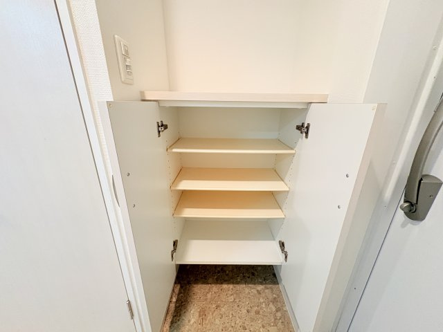 フレアコート甲南の収納