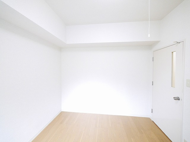 グランドパレス学園前の寝室|きれいな洋室です