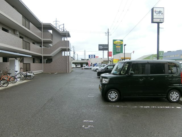 【駐車場】 | グランシャンブル