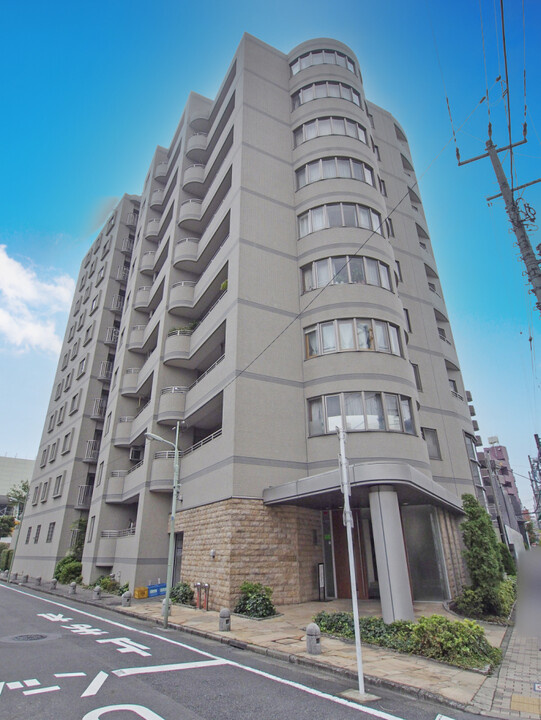ガーデンホーム品川シーサイドの外観|平成１３年築・オートロック＆宅配ボックス付きマンション、ガーデンホーム品川シーサイドは即日現地案内可能となっておりますので、お気軽にお問い合わせください！
