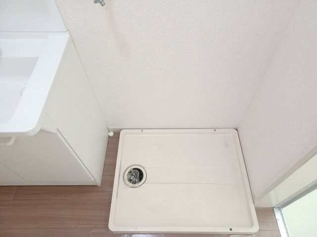 セゾン松原A棟の設備|室内洗濯機置き場です