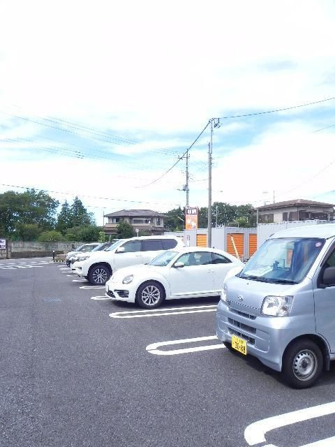 ビルドホームの駐車場