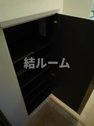 板橋区成増３丁目のアパートの収納