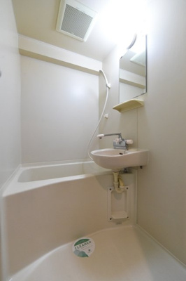 【浴室】 | ヴェルステージ戸越 | 日々の疲れを癒すお風呂付です