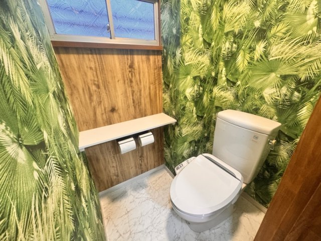 志木戸建のトイレ