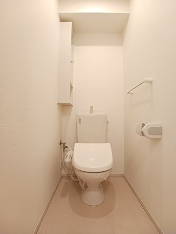 カルム　ブリーズのトイレ|落ち着いた色調のトイレです