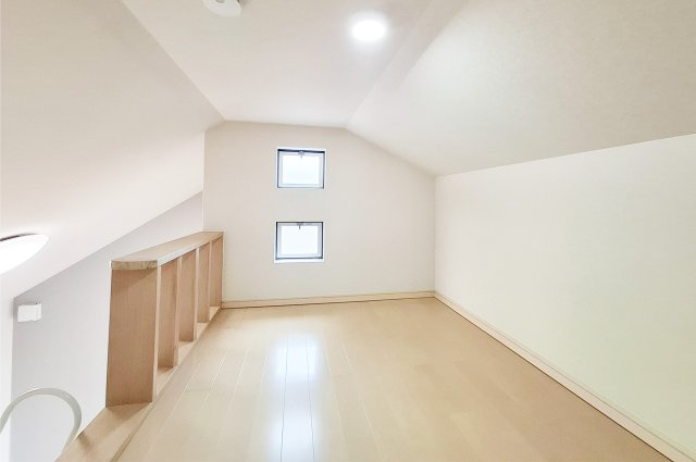 堺市南区和田の内装|洋室3：ロフト