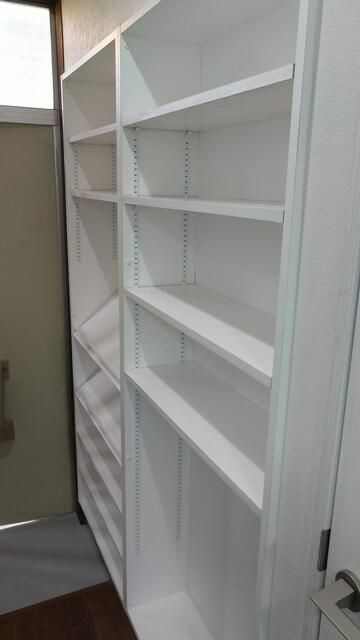 シャトー橋本の玄関