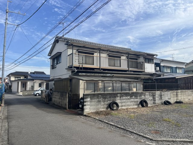 山西町土地の前面道路含む現地写真