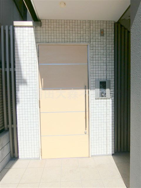 エルスタンザ西糀谷のエントランス