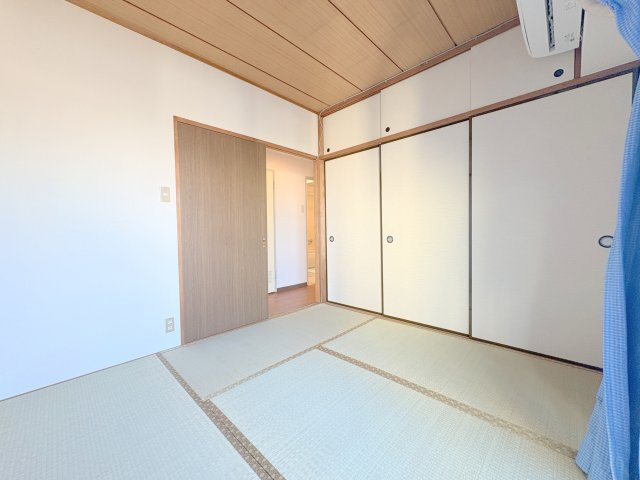 ニュー赤羽ハイツの和室