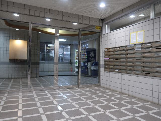 リエス西船橋のエントランス