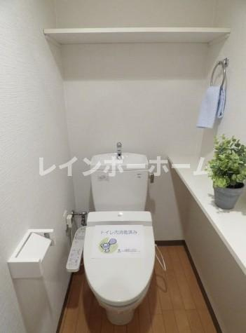 ルネス　ドゥ　エクスアン　プロヴァンスのトイレ