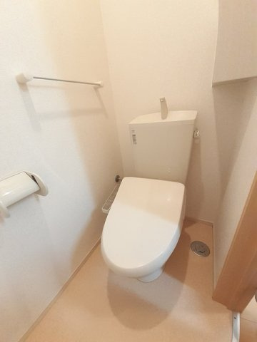 メゾン　オオコシのトイレ|トイレもきれいです