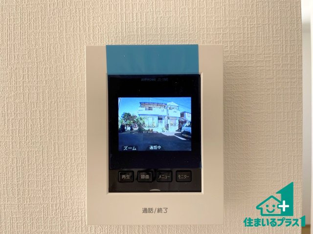 ■31日(土)1日(日)3日(祝)枚方市西牧野　第1期　新築一戸建ての防犯設備|カラーモニターインターホン！声だけでなく来訪者の姿や顔がモニターで確認できるので、小さなお子様がいらっしゃるご家庭でも安心できます！