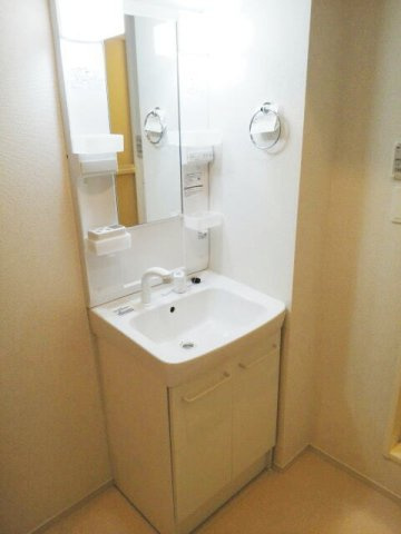 メゾンドエスポワールⅢの洗面所