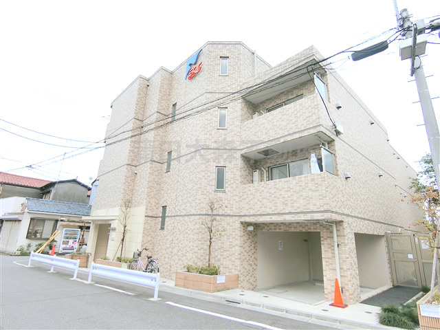 スカイコート多摩川壱番館の外観