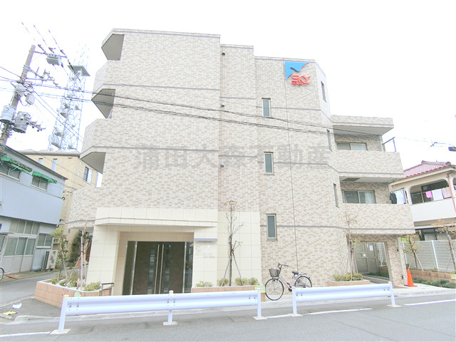 スカイコート多摩川壱番館の外観
