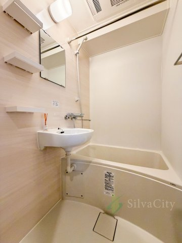 トーカン新宿第2キャステールの浴室|バスルーム　当日のご見学、可能です！お気軽にお問い合わせください！※0120-133-468