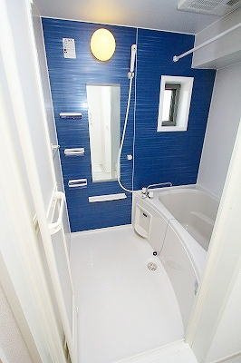 ラフレシール１の浴室|コンパクトで使いやすいお風呂です