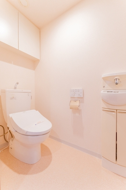 Ｗｈｉｔｅ　Ｔｏｗｅｒ　Ｈａｍａｍａｔｓｕｃｈｏのトイレ|トイレも気になるポイント