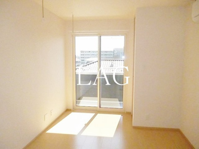 【居間・リビング】 | レスポワール  | 洋室のお部屋です。
