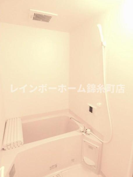 GLガーデン町屋の浴室