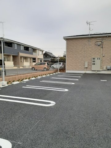 ＥＡＳＴⅣ（イーストⅣの駐車場|駐車場があります