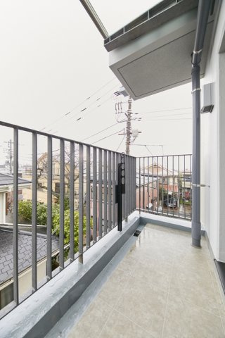 アリビオ学芸大学のバルコニー|広々としたバルコニーです