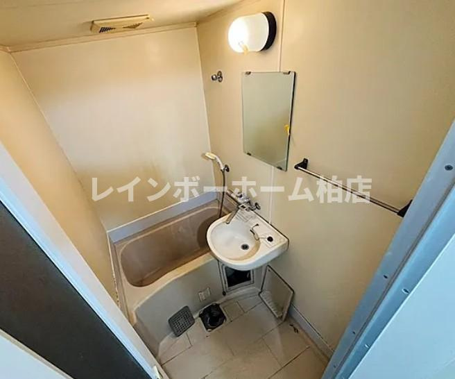 特典：仲介手数料が不要です‼の浴室