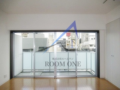 恩京アムールビルの居間・リビング|洋室のお部屋です。