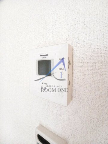 シュッドのセキュリティ|モニター付きインターホンです。