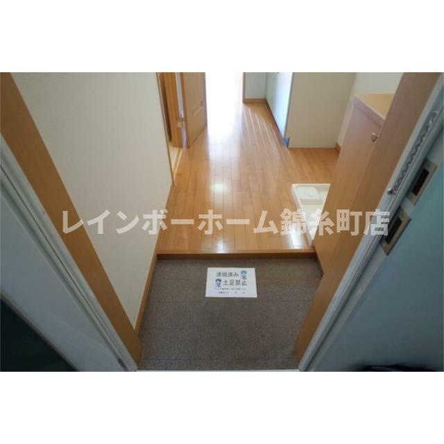 メルローズプレイスⅡの玄関