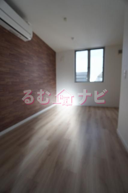 福岡市南区曰佐４丁目のアパートの居間・リビング