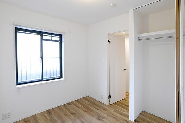 調布市国領町７丁目の賃貸マンションの内装