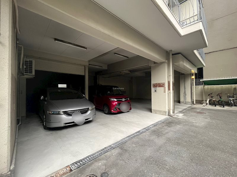 GSハイム船場の駐車場